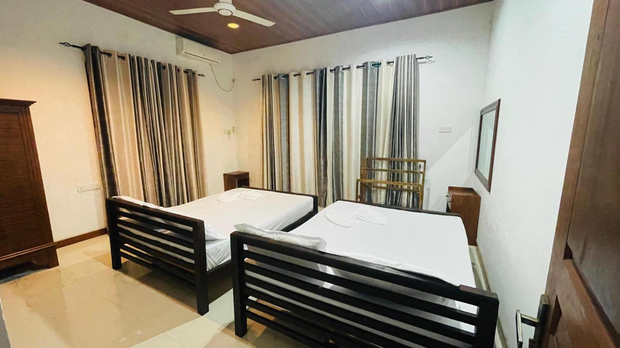 Anuradhapura Hotels Værelse billede